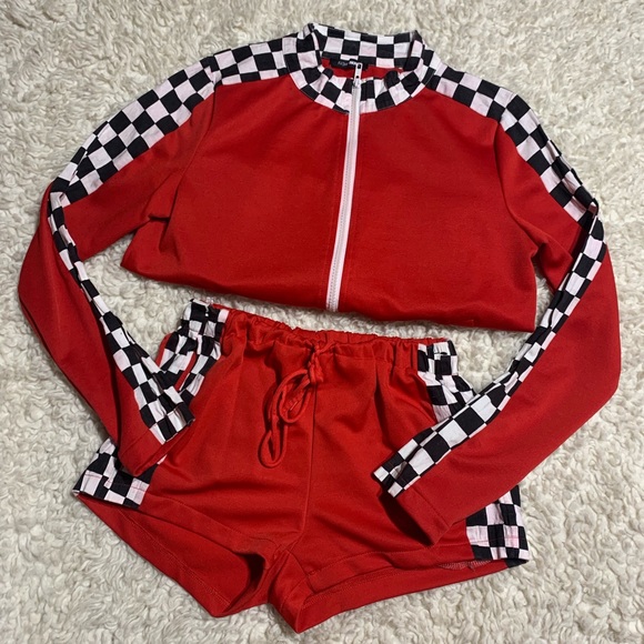 Fashion Nova Pants - 🔥 Fashion Nova 2 piece Racetrack Shorts Set .SM